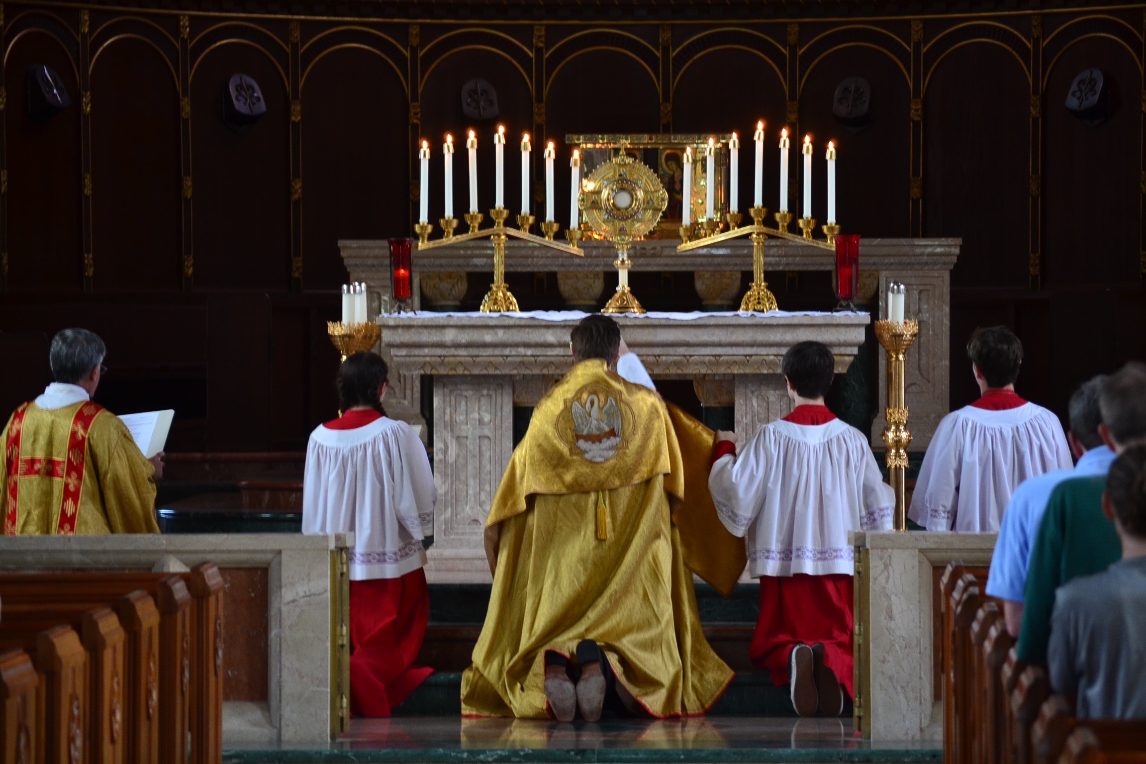 La Gran Fiesta del Corpus Christi – Caballeros Trinitarios
